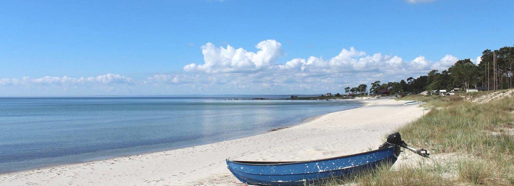 Готель Ahus Seaside Екстер'єр фото